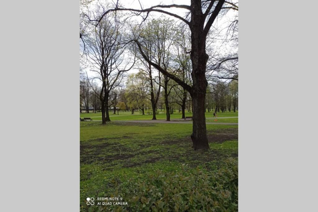 Latgales139 6 Can Stay Park In Front Of The House Free Parking Behind The Fence Self Check In Out Riga Dış mekan fotoğraf